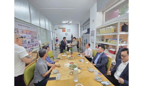 [26.02.12] HOAVAVA, 대한노인회 방문 및 설맞이 인사